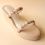 Load image into Gallery viewer, Beige 2 Strap Beads Wedge
