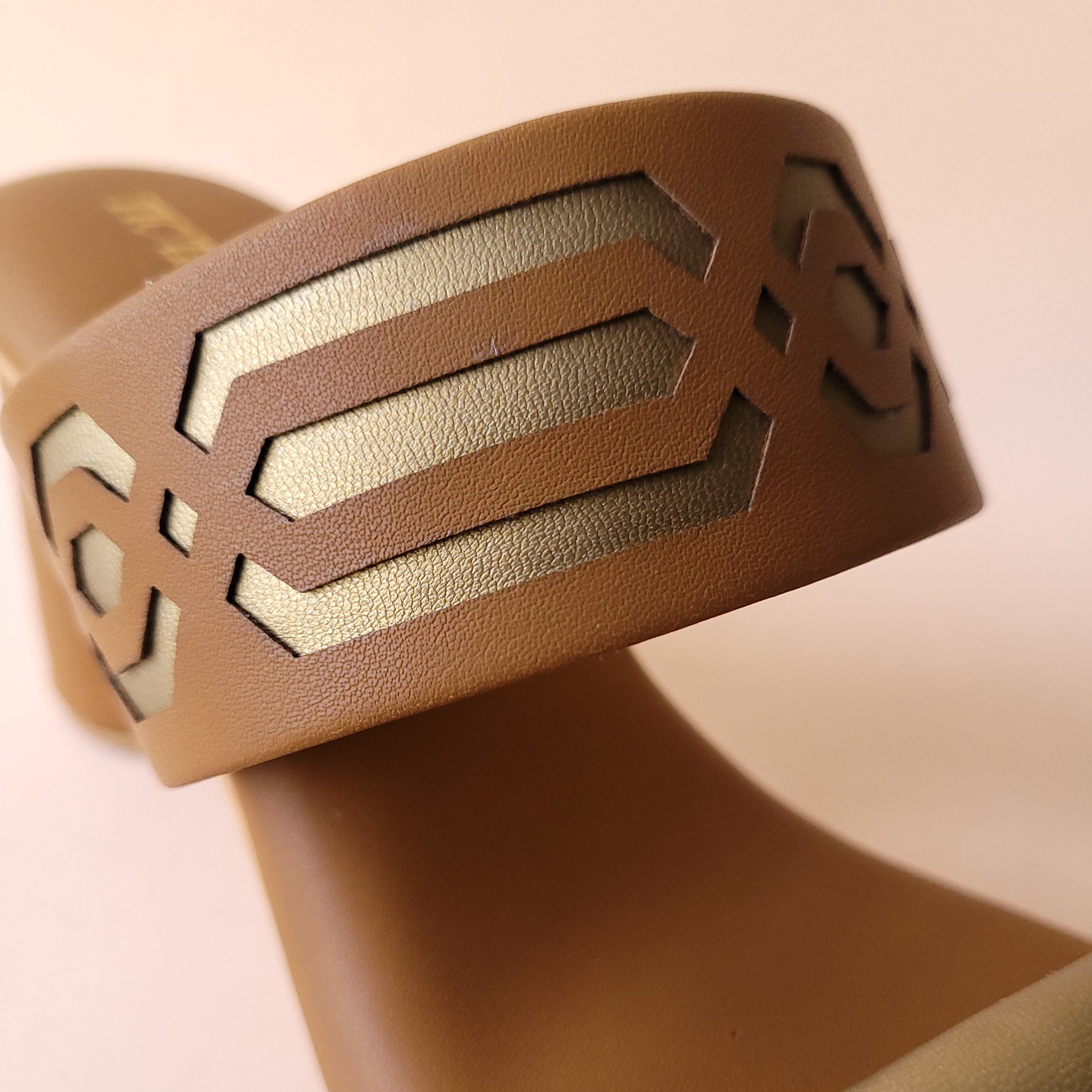 Tan Laser Cut 2 Strap Block