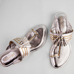 Load image into Gallery viewer, Metallic Silver Tasseled Kolhapuri Flats
